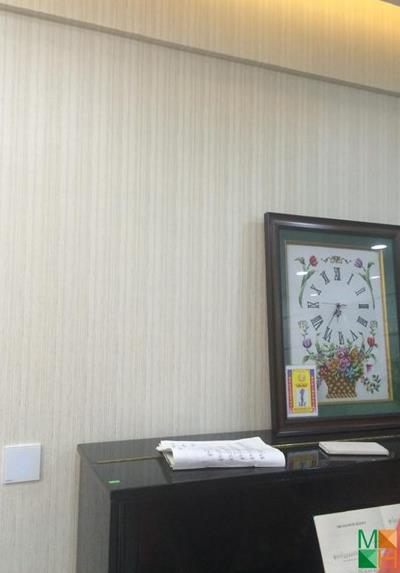 Thi công giấy dán tường tại chung cư Green Star